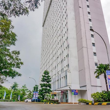 Oyo 90241 Sirooms Apartmen Gunung Putri Bogor Bagian luar foto