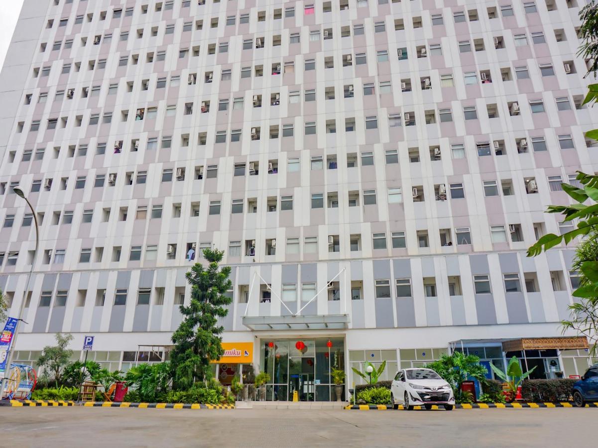 Oyo 90241 Sirooms Apartmen Gunung Putri Bogor Bagian luar foto